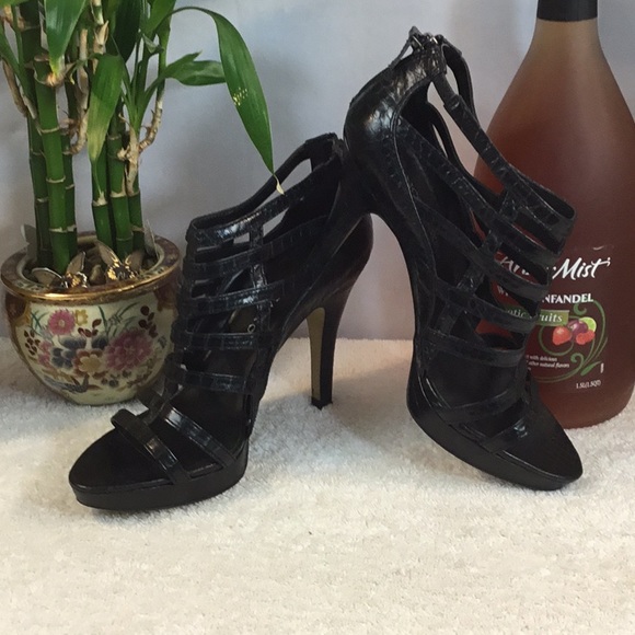 🍇🍷👠Black Snake Skin Franco Sarto Heels👠🍷🍇 - Picture 2 of 8